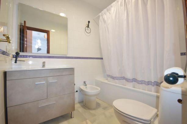 Apartamento Centrico En Conil Con Garaje โกนิล เด ลาฟรอนเตรา ภายนอก รูปภาพ